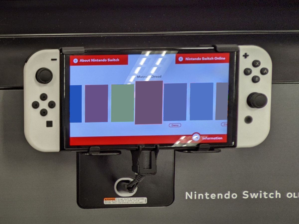 Nintendo Switch OLED 白色套裝連保護套